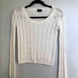 Wet Seal white sweater Size XS